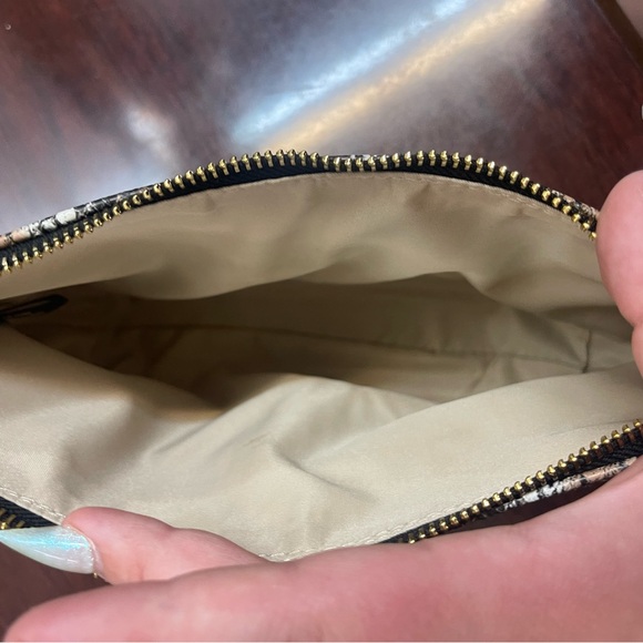 INC INTERNATIONAL CONCEPTS snake python print purse - Picture 3 of 8